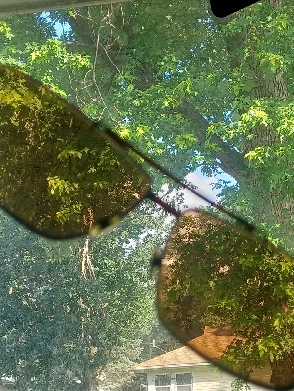 AUTHENTIC Gucci GG1856/S ( Aviator Square sunglasses )